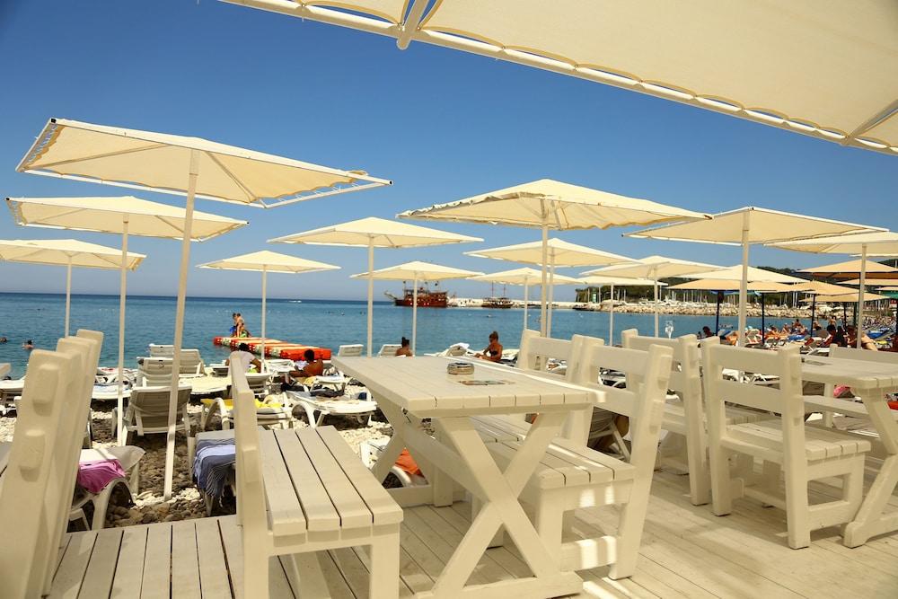 Olimpos Beach Hotel By Rrh&R 凯梅尔 外观 照片